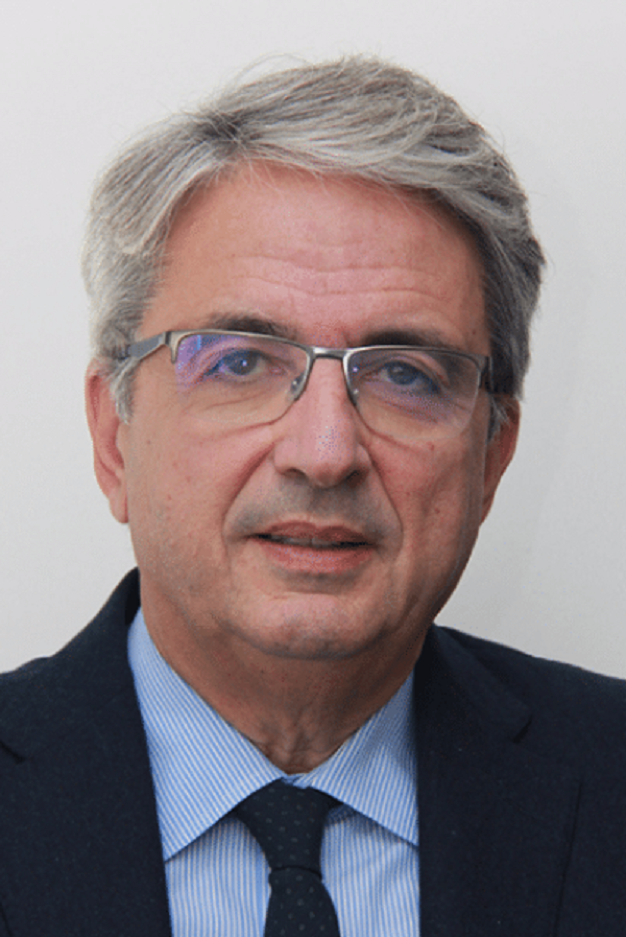 Dr. Riccardo Dalla-Favera received the AACR Award for Outstanding ...